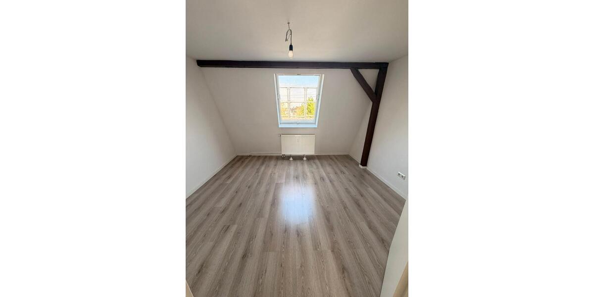 Dachgeschoßwohnung Offenbach am Main Buchrain - 1 Zimmer, 80 m&sup2;, 1.150&euro; | Angebot:26506874