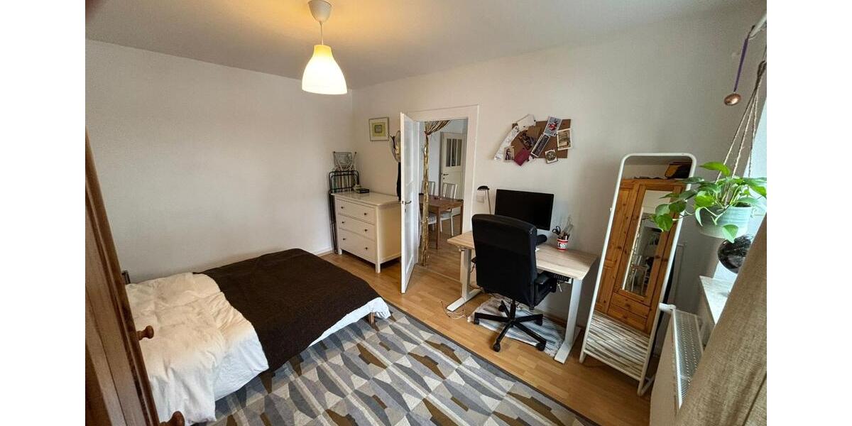 Hochparterre Frankfurt am Main Oberrad - 2 Zimmer, 43 m&sup2;, 660&euro; | Angebot:25749656