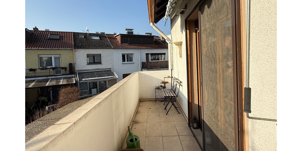 Frankfurt-Griesheim: Große Doppelhaushälfte in gesuchter Lage! - Doppelhaushälfte Frankfurt am Main West | Angebot:25305384