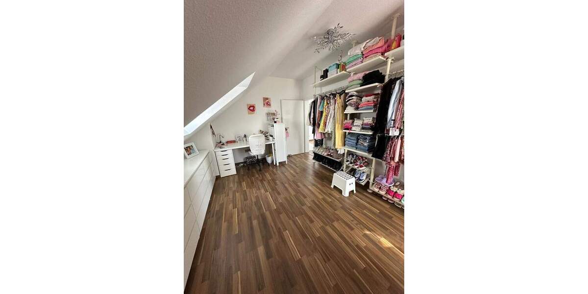 Einfamilienhaus Nidderau Eichen - 5 Zimmer, 180 m&sup2;, 599.000&euro; | Angebot:25733555