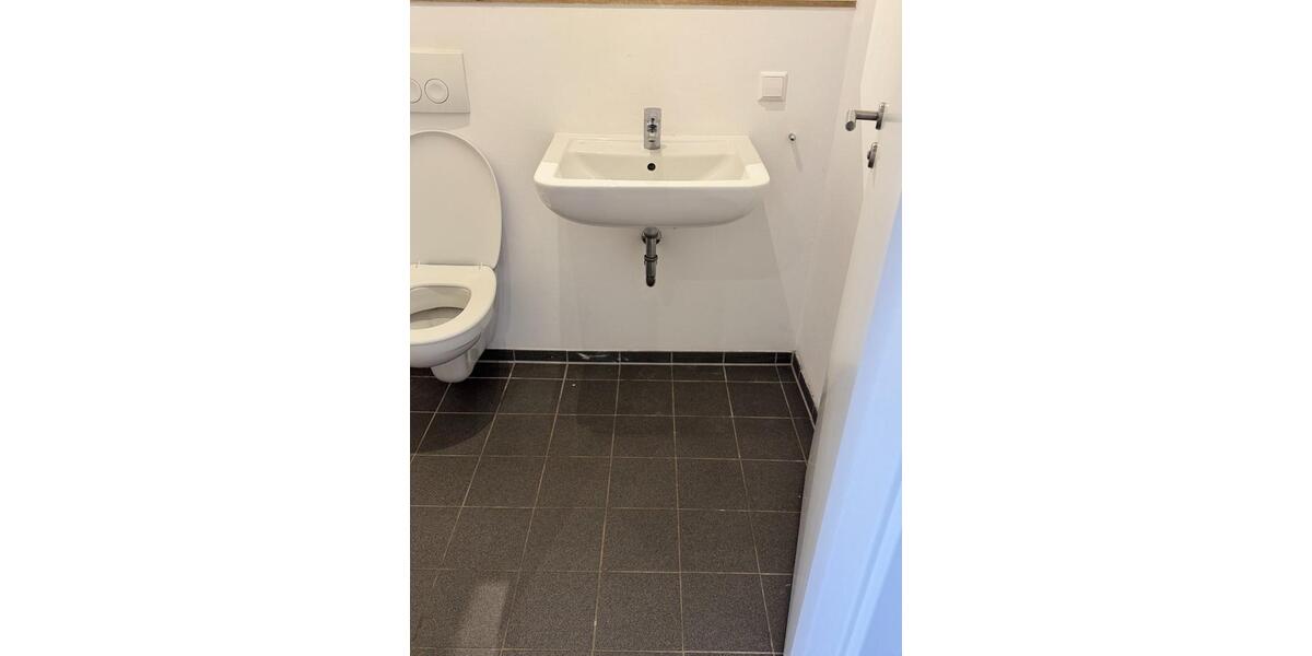 Etagenwohnung Frankfurt am Main Niederrad - 1 Zimmer, 18 m&sup2;, 895&euro; | Angebot:25843153