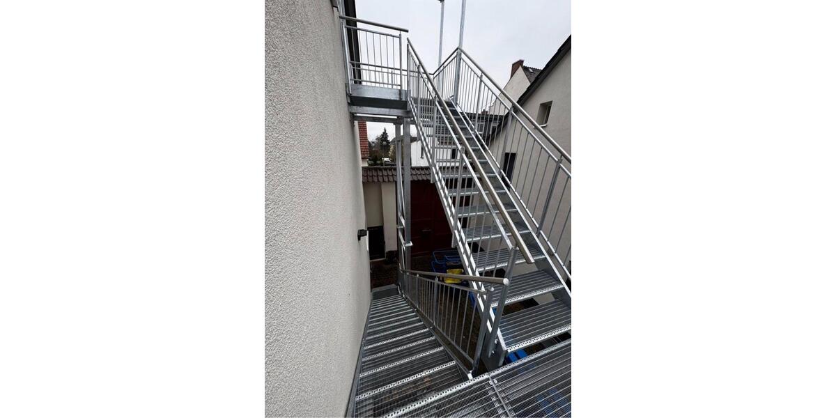 Dachgeschoßwohnung Frankfurt am Main Sindlingen - 2 Zimmer, 50 m&sup2;, 1.075&euro; | Angebot:25568230