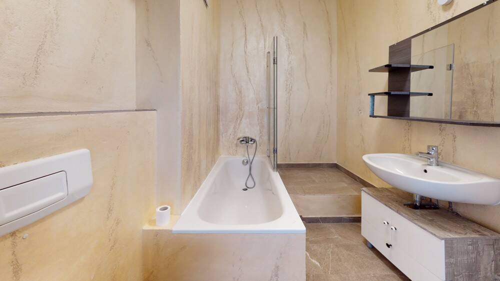 Etagenwohnung Frankfurt am Main Ostend - 3 Zimmer, 80 m&sup2;, 650.000&euro; | Angebot:26036782