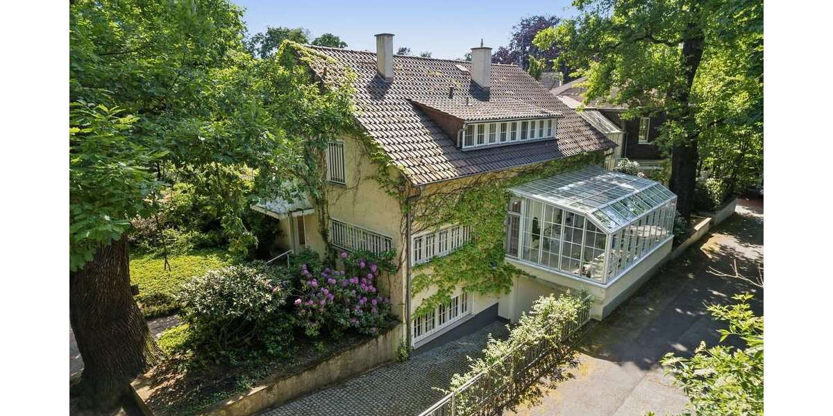 Einfamilienhaus Frankfurt am Main Niederrad - 9 Zimmer, 271 m&sup2;, 1.650.000&euro; | Angebot:25820345