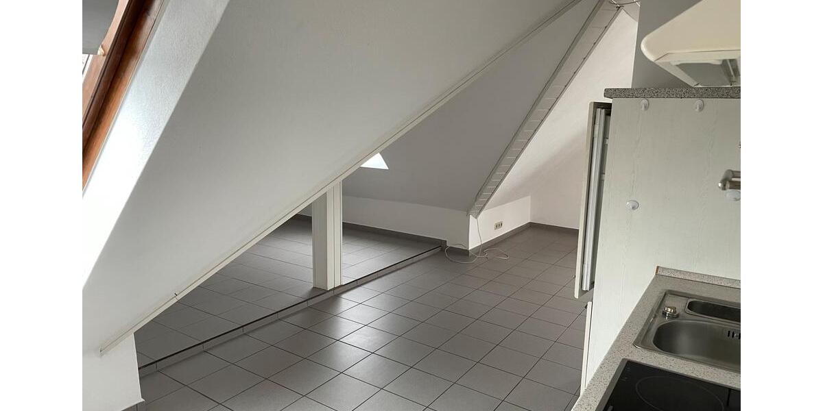 Erdgeschoßwohnung Rosbach vor der Höhe - 1 Zimmer, 40 m&sup2;, 600&euro; | Angebot:26120542