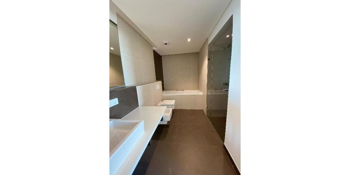 Etagenwohnung Frankfurt am Main Bockenheim - 3 Zimmer, 169 m&sup2;, 3.600&euro; | Angebot:25788537