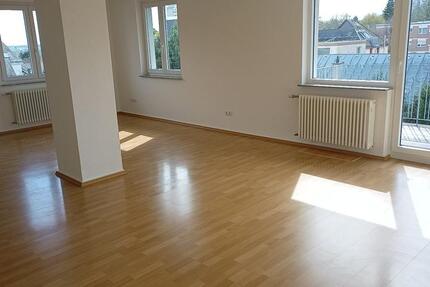 Wohnung Frankfurt am Main Innenstadt 3 - 3 Zimmer, 95 m&sup2;, 1.420&euro; | Angebot:25947884