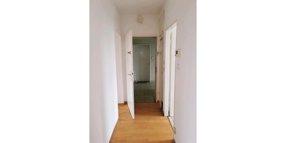 Etagenwohnung Frankfurt am Main Ost - 3 Zimmer, 60 m&sup2;, 255.000&euro; | Angebot:25935543