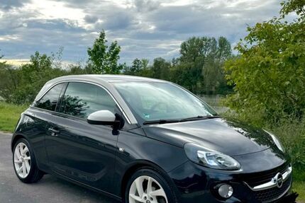 Opel Adam 122.000 km 6.300 &euro; Aschaffenburg 63741