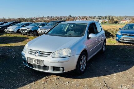 VW Golf 322.000 km 850 &euro; Büdingen 63654