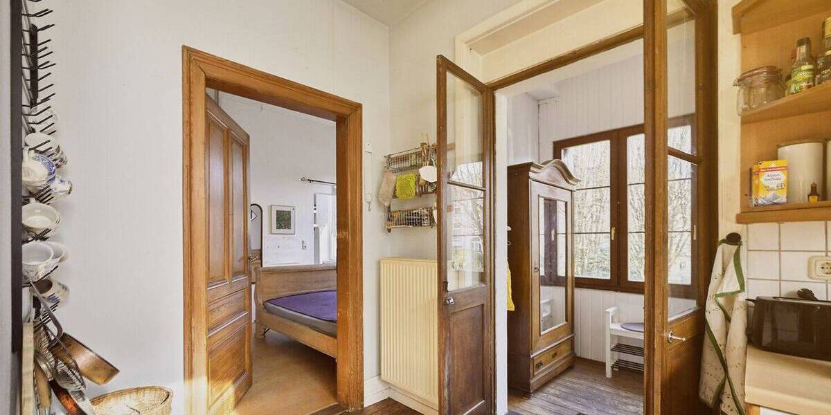 Mehrfamilienhaus, Wohnhaus Frankfurt am Main Seckbach - 6 Zimmer, 242 m&sup2;, 1.100.000&euro; | Angebot:26139136