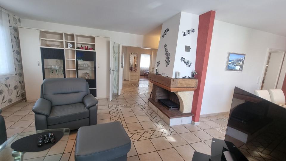 Erdgeschoßwohnung Wöllstadt - 3 Zimmer, 115 m&sup2;, 1.500&euro; | Angebot:25586502