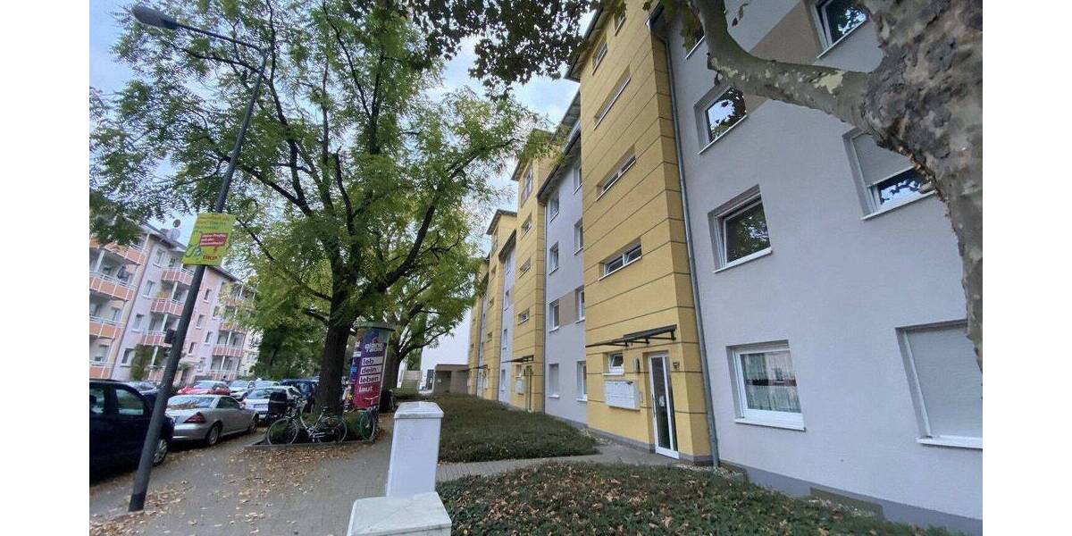 Etagenwohnung Frankfurt am Main Niederrad - 4 Zimmer, 133 m&sup2;, 2.000&euro; | Angebot:26819957
