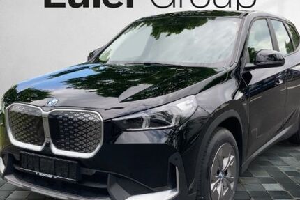 BMW iX1 23.386 km 34.399 &euro; Frankfurt 60314