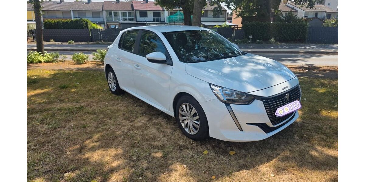 Peugeot 208 124.000 km 8.999 &euro; Hainburg 63512
