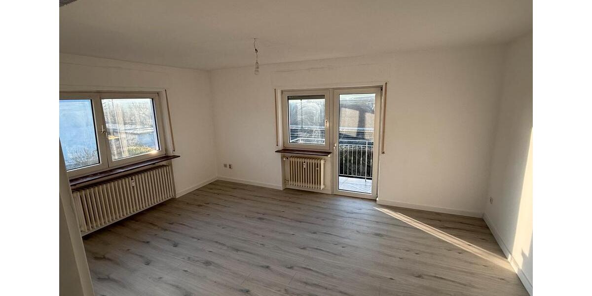 Maisonettenwohnung Karben - 3 Zimmer, 130 m&sup2;, 1.100&euro; | Angebot:25929750