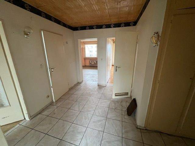 Etagenwohnung Eschborn - 3 Zimmer, 76 m&sup2;, 265.000&euro; | Angebot:25662408