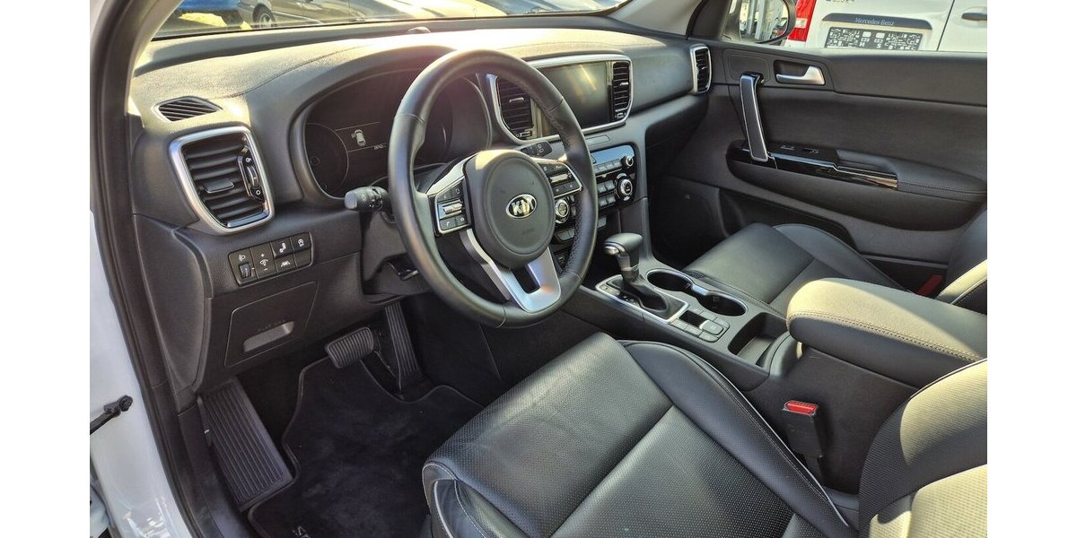 Kia Sportage Black Edition 4WD Automatik, AHK, Leder, 28.421 km 24.890 &euro; Rodgau 63110