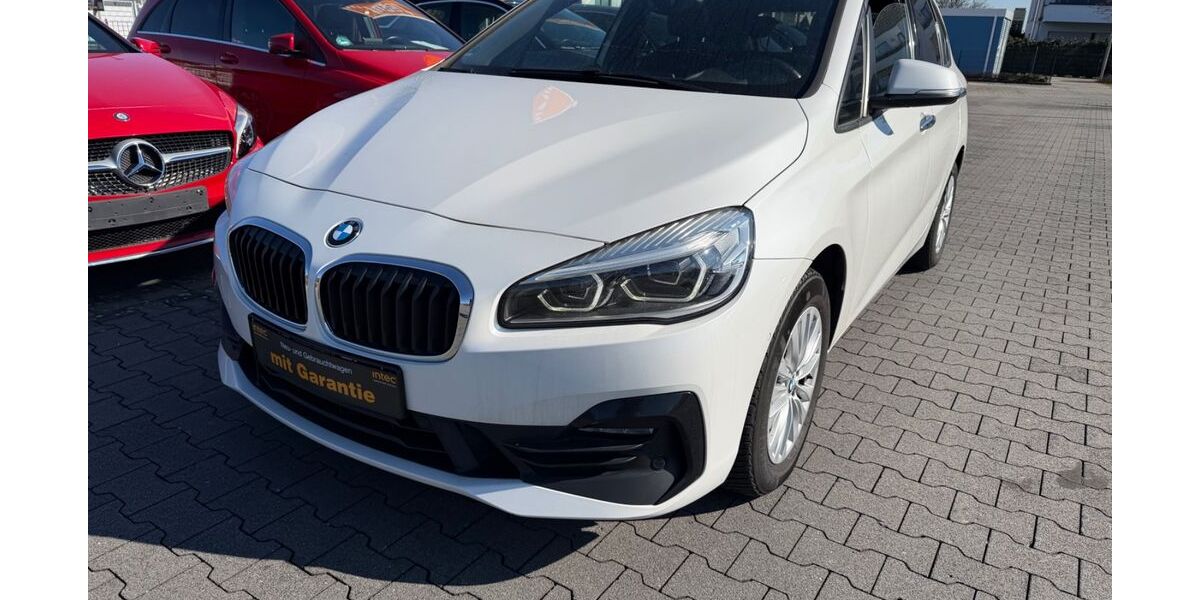 BMW 218 140.000 km 14.700 &euro; Seligenstadt 63500
