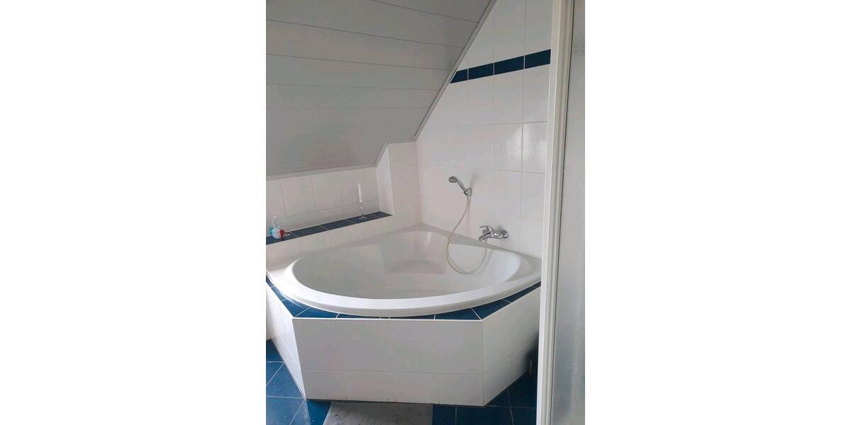 Doppelhaushälfte Großkrotzenburg - 6 Zimmer, 200 m&sup2;, 1.800&euro; | Angebot:26339630
