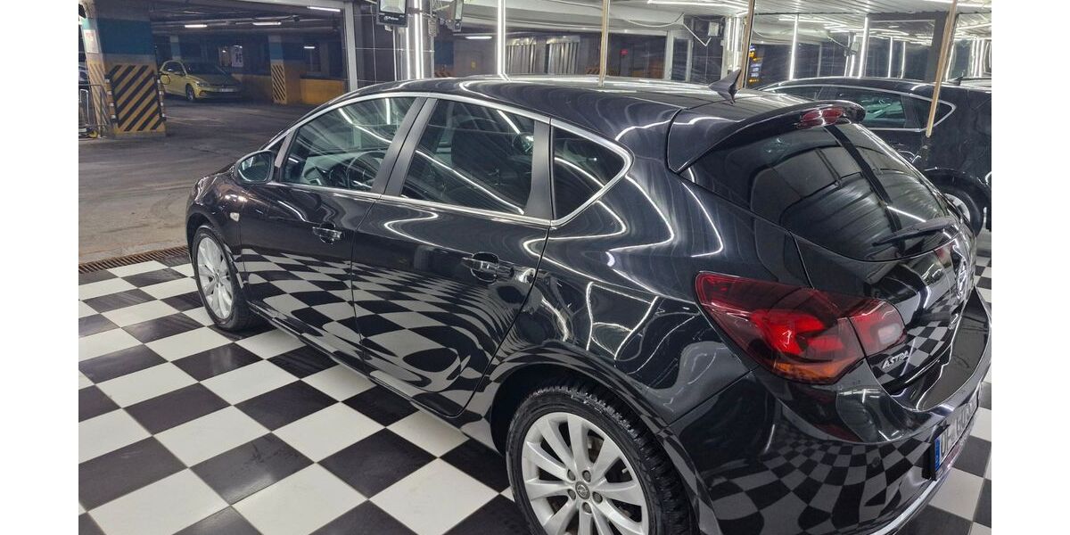 Opel Astra 152.800 km 7.950 &euro; Mühlheim am Main 63165