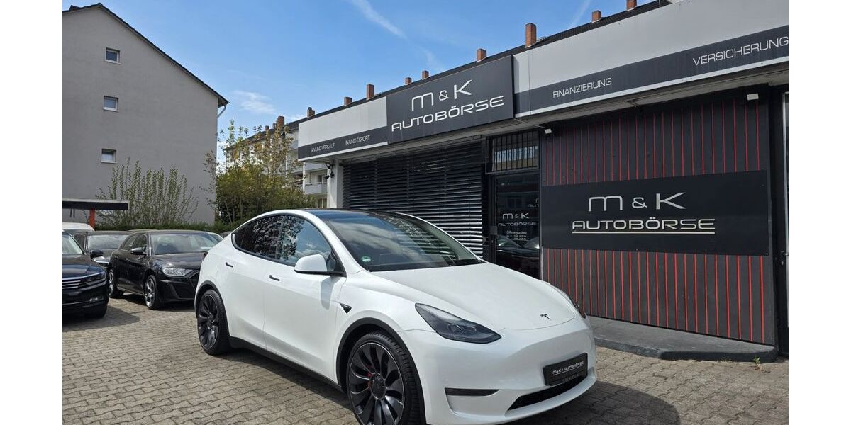 Tesla Model Y 50.000 km 37.900 &euro; OFFENBACH AM MAIN 63075