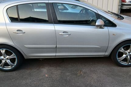 Opel Corsa 184.740 km 1.600 &euro; Bruchköbel 63486