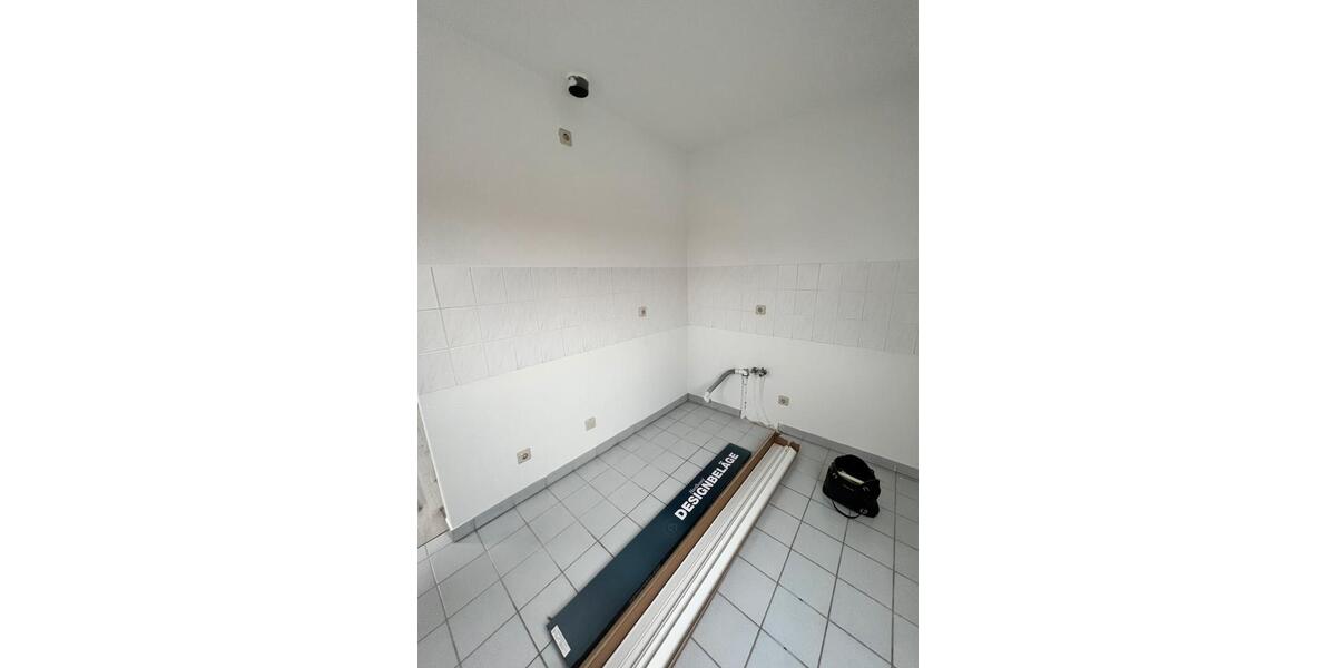Dachgeschoßwohnung Kelsterbach - 2 Zimmer, 60 m&sup2;, 900&euro; | Angebot:26442729