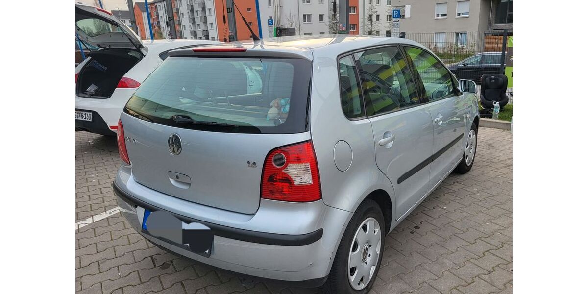 VW Polo 193.000 km 2.900 &euro; Frankfurt am Main 65931
