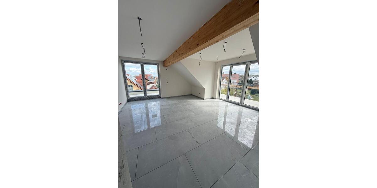 Dachgeschoßwohnung Schaafheim - 3 Zimmer, 96 m&sup2;, 1.600&euro; | Angebot:26002244