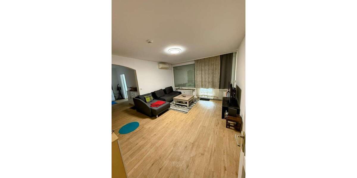 Etagenwohnung Offenbach Bieber - 2.5 Zimmer, 65 m&sup2;, 850&euro; | Angebot:26901388