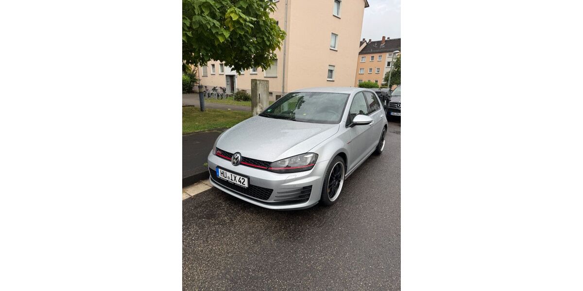 VW Golf 144.799 km 15.200 &euro; Hanau 63452