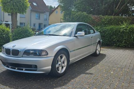 BMW 325 115.500 km 11.000 &euro; Rosbach vor der Höhe 61191