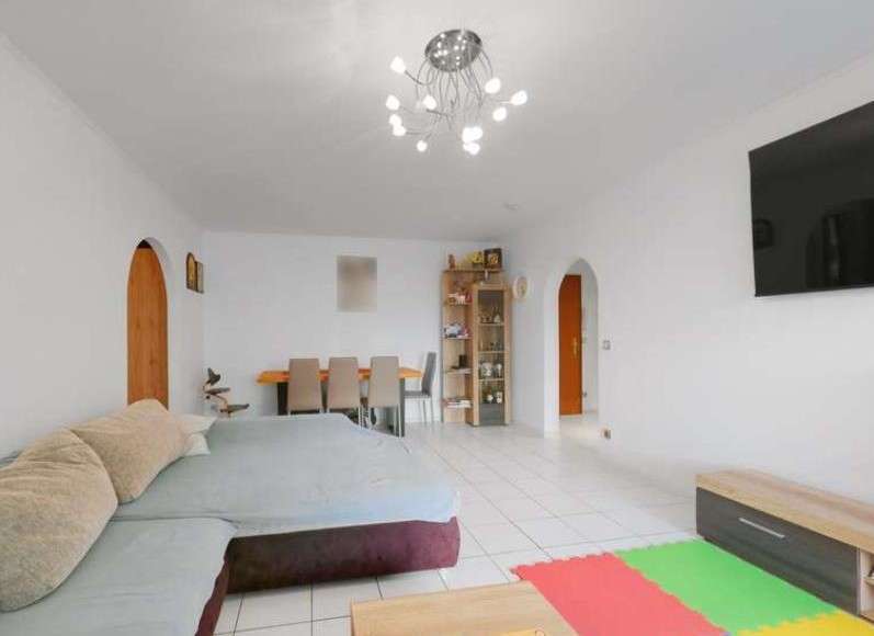 Wohnung zum Kaufen in Frankfurt am Main 360.000 € 84.15 m² - Etagenwohnung Frankfurt am Main Nord-Ost | Angebot:25362494