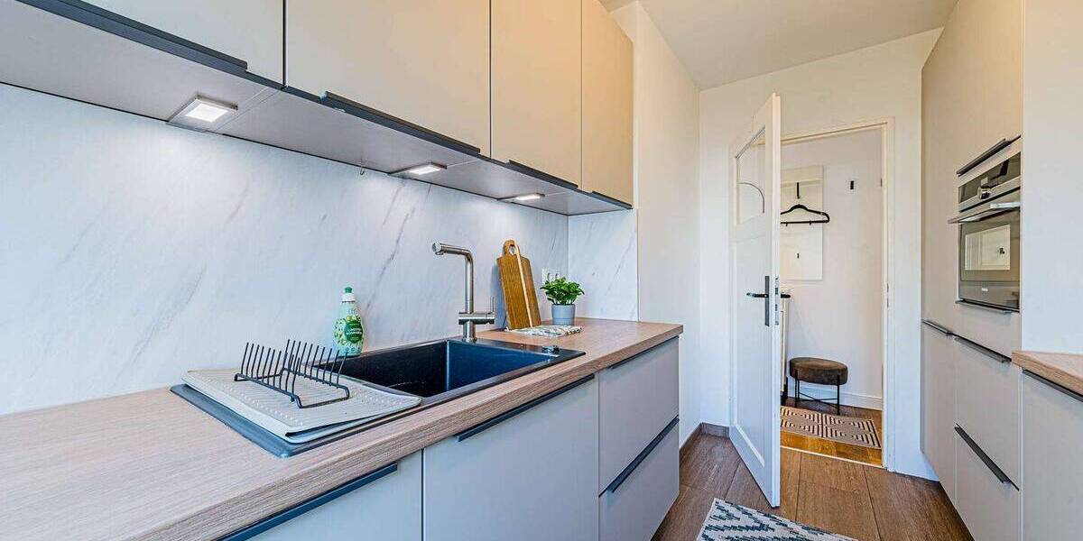 Etagenwohnung Frankfurt am Main Ostend - 3 Zimmer, 61 m&sup2;, 2.150&euro; | Angebot:26064214