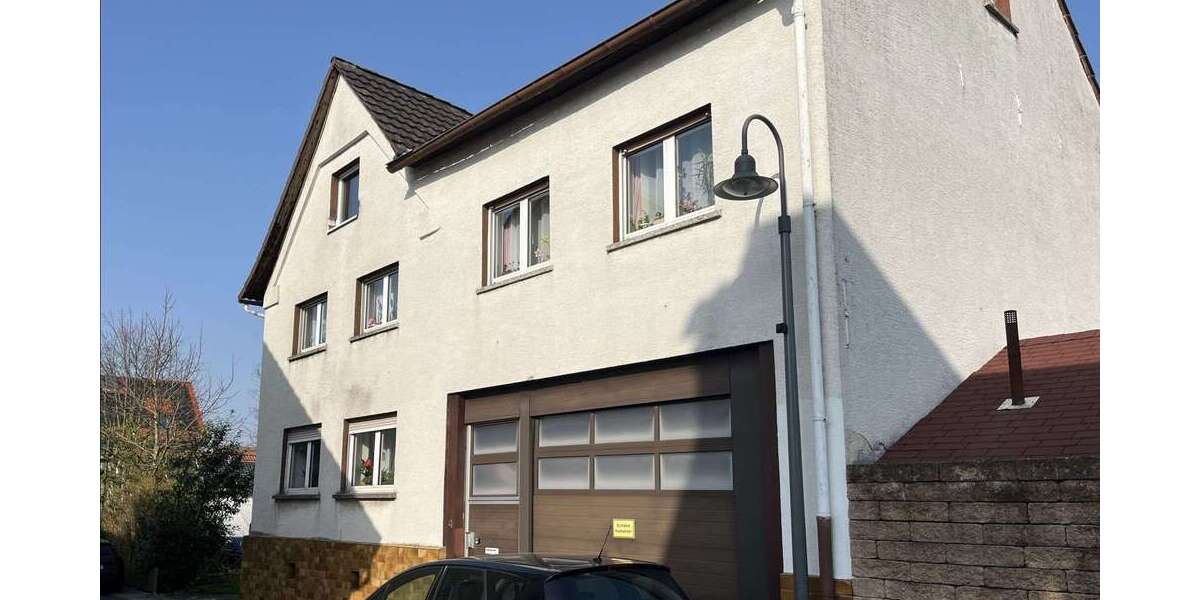 Einfamilienhaus Schöneck - 7 Zimmer, 288 m&sup2;, 450.000&euro; | Angebot:27090781