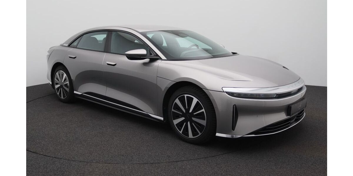 Lucid Air 22.066 km 78.422 &euro; Frankfurt 60388