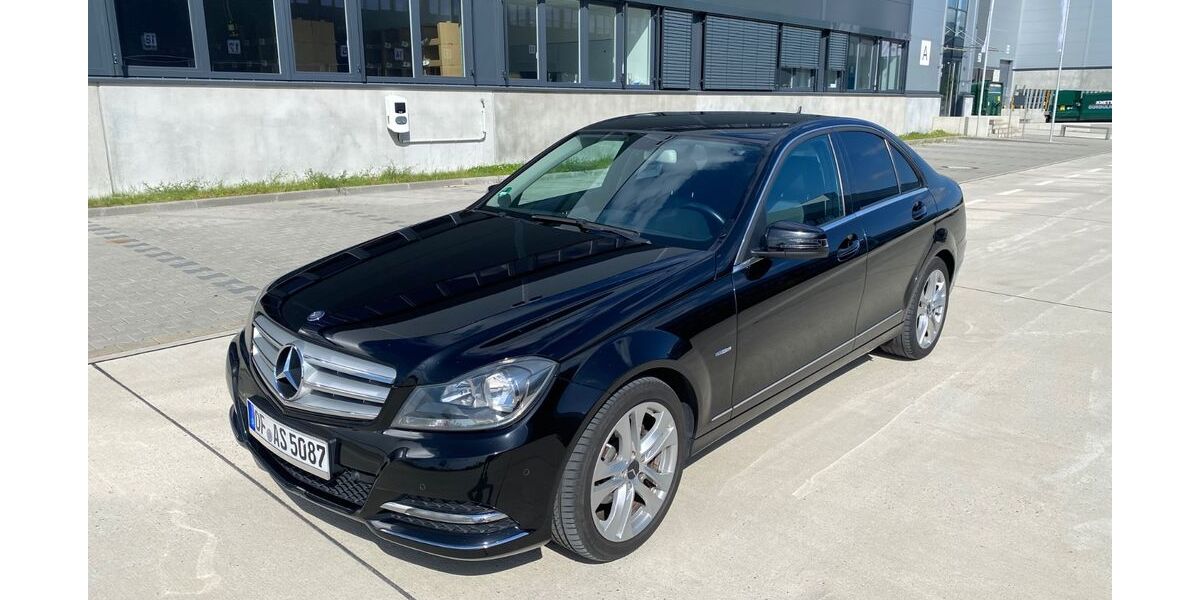 Mercedes-Benz C 180 275.770 km 7.400 &euro; Langen 63225