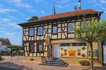 Mehrfamilienhaus, Wohnhaus Groß-Zimmern Zimmern - 9 Zimmer, 165 m&sup2;, 299.990&euro; | Angebot:26788374