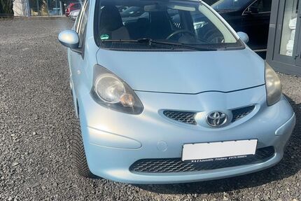 Toyota Aygo (X) 122.120 km 2.300 &euro; Friedberg 61169