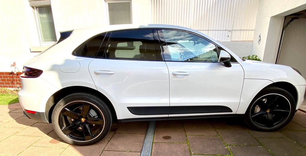 Porsche Macan 190.200 km 26.500 &euro; Niedernberg 63843