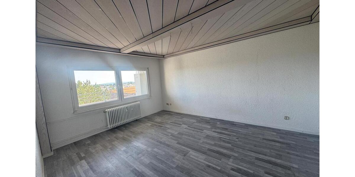 Etagenwohnung Babenhausen - 4 Zimmer, 105 m&sup2;, 980&euro; | Angebot:27582433