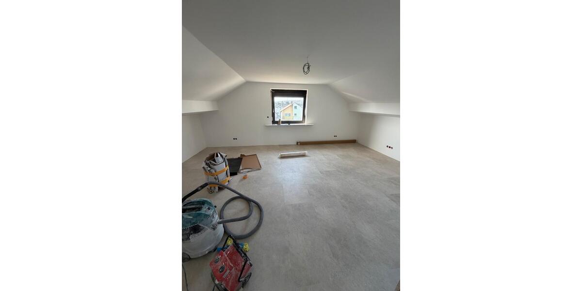 Dachgeschoßwohnung Offenbach am Main Buchrain - 2 Zimmer, 55 m&sup2;, 600&euro; | Angebot:25380884