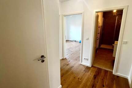 Wohnung Frankfurt am Main Oberrad - 2 Zimmer, 65 m&sup2;, 1.170&euro; | Angebot:25892546