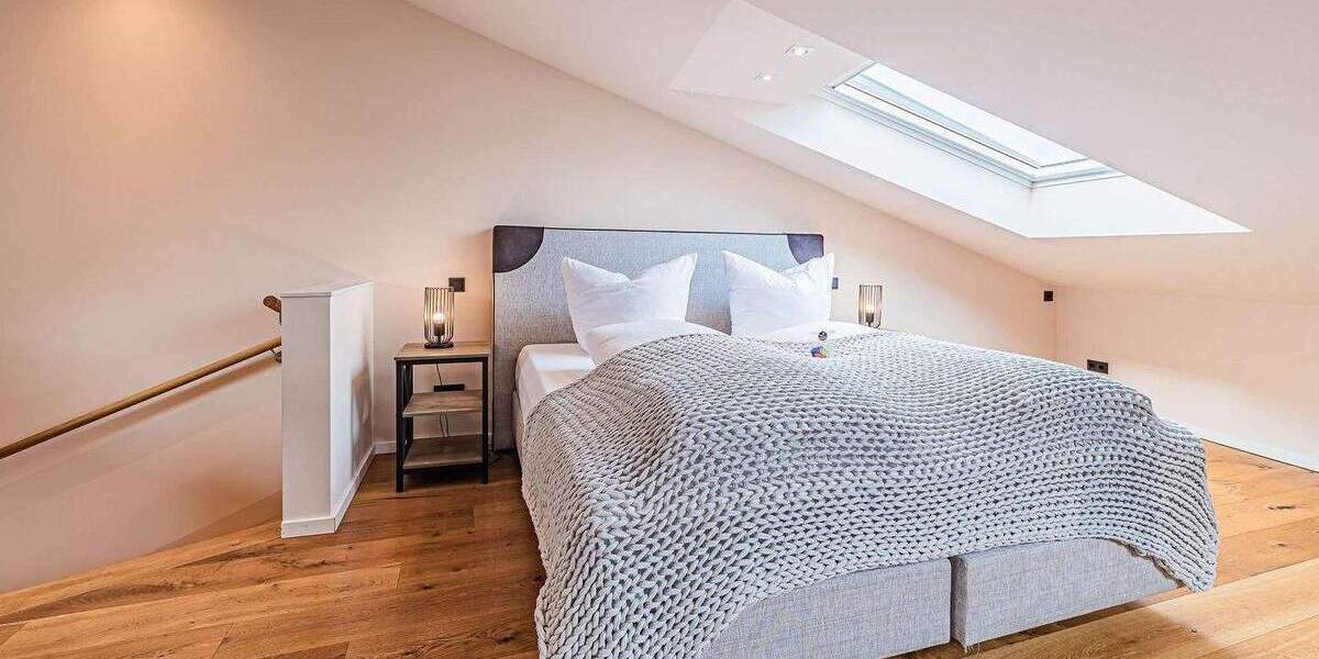 Etagenwohnung Frankfurt am Main Innenstadt - 1 Zimmer, 63 m&sup2;, 3.280&euro; | Angebot:25876946