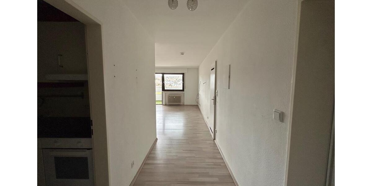 Etagenwohnung Aschaffenburg Damm - 1 Zimmer, 37 m&sup2;, 600&euro; | Angebot:25804383