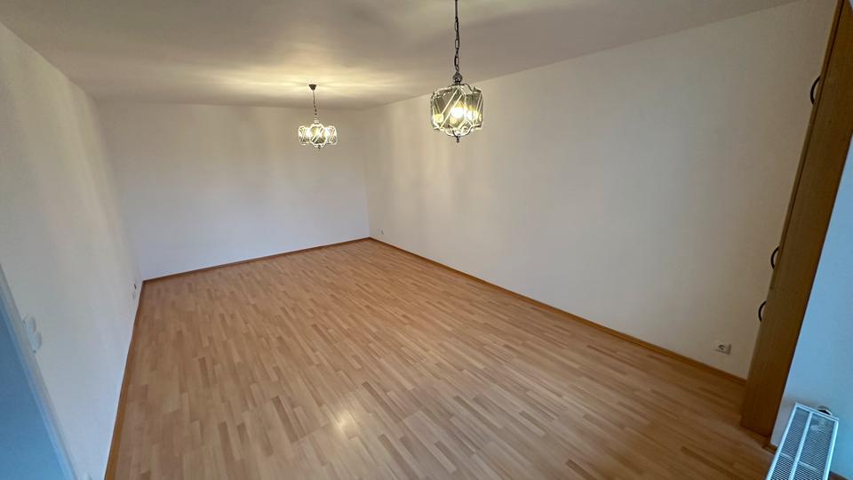 Etagenwohnung Rodgau - 3 Zimmer, 77 m&sup2;, 189.000&euro; | Angebot:26397579
