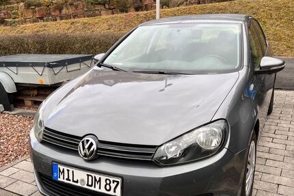 VW Golf 149.000 km 5.900 &euro; Frankfurt 60318