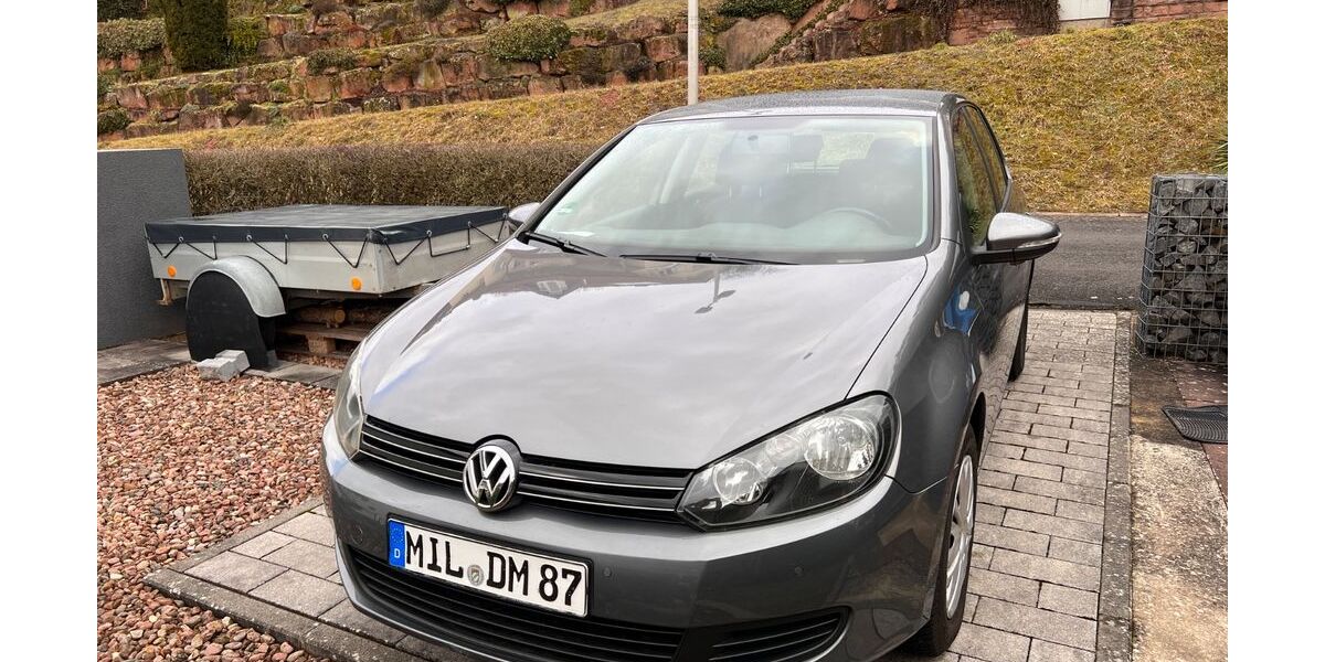 VW Golf 149.000 km 5.900 &euro; Frankfurt 60318