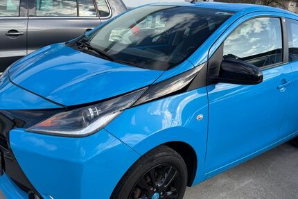 Toyota Aygo (X) 136.977 km 6.655 &euro; NEU ISENBURG 63263